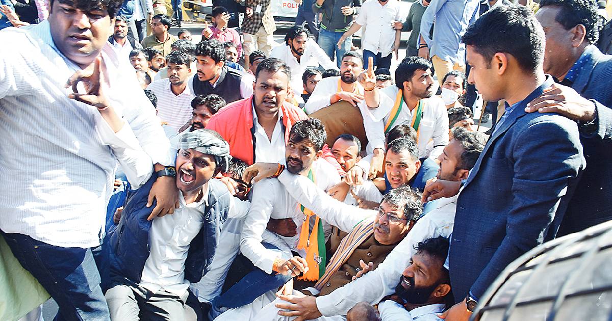 REET: BJP MEMBERS FACE LATHIS ON WAY TO CMR